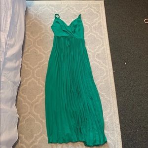 Green midi dress